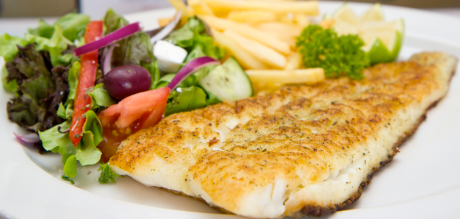 sustainable_fishing_eating_out_plett